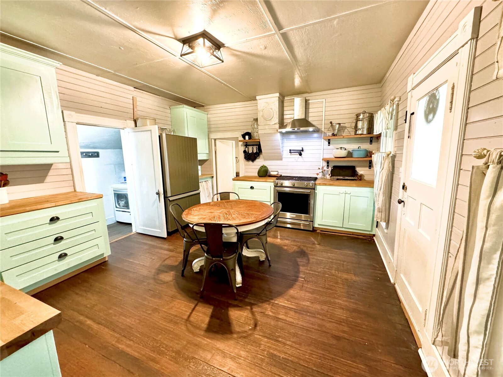 911 Thomas Road Ellensburg, WA 98926 - Photo 8 of 39 Gallery Image 8
