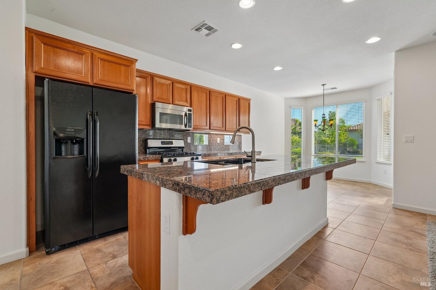 255 Rivercliff Drive Rio Vista, CA 94571 - Photo 11 of 30