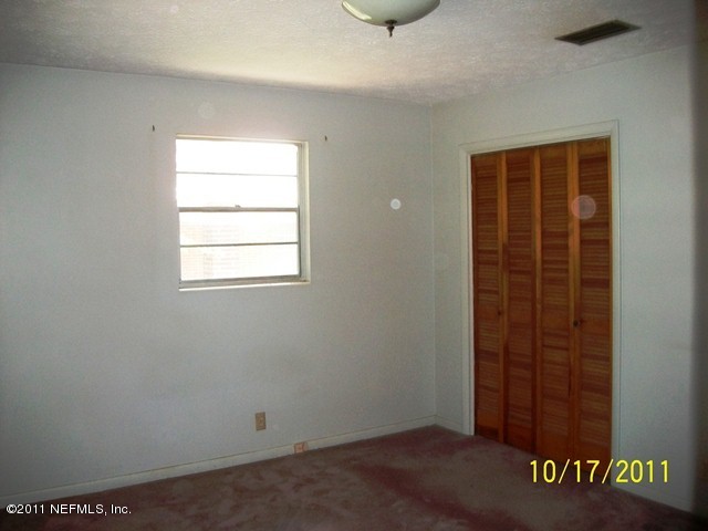 5523 Riverton Road Jacksonville, FL 32277 - Photo 6 of 15 MASTER BEDROOM