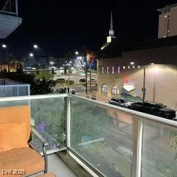 $1,850 | 353 East Bonneville Avenue, Unit 205, Las Vegas, NV 89101