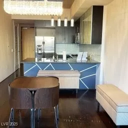 $1,850 | 353 East Bonneville Avenue, Unit 205, Las Vegas, NV 89101