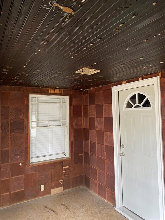805 South Nursery Road Anderson, IN 46012 - Photo 4 of 18 Gallery Image 4