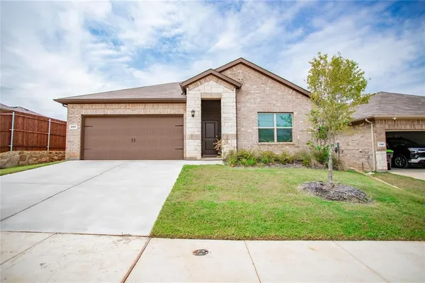 $2,325 | 200 Lantana Trail, Boyd, TX 76023