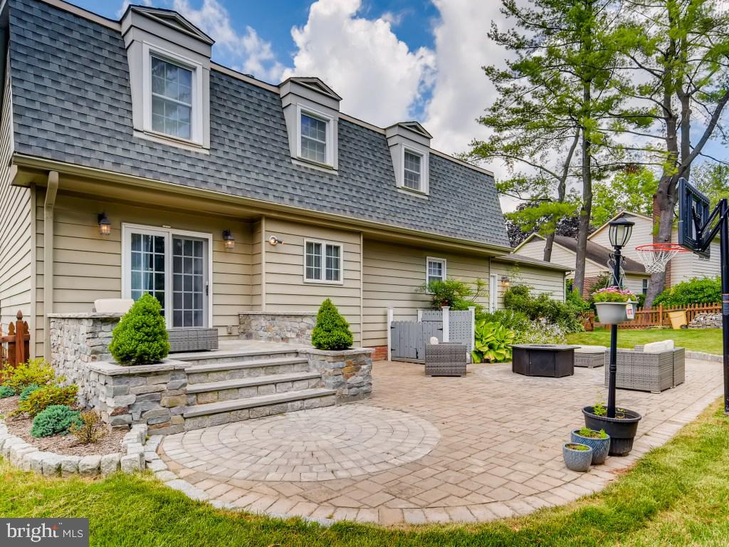 111 Charlesbrooke Road Baltimore, MD 21212 - Photo 21 of 39 Rear Patio With Custom Stone Steps