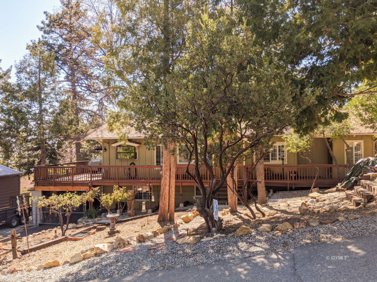 26523 Pine Avenue Idyllwild, CA 92549 - Photo 14 of 56 a view of house with a outdoor space