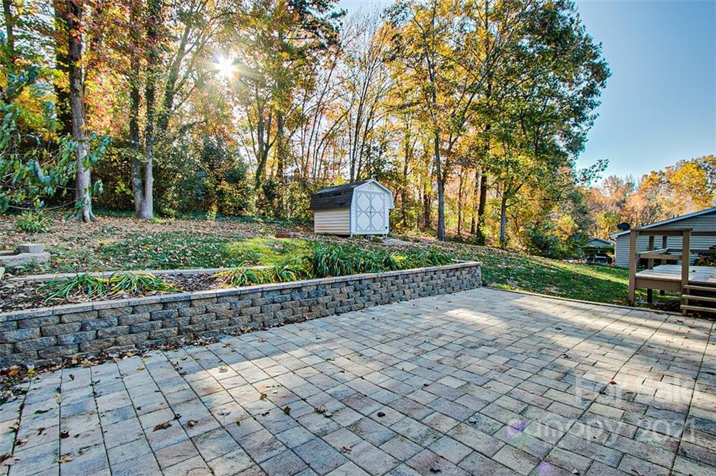 928 Meadowbrook Road Asheboro, NC 27203 - Photo 21 of 25