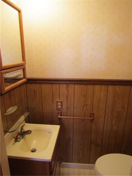 787 Youngstown Ridge Road Latrobe, PA 15650 - Photo 11 of 25 Gallery Image 11
