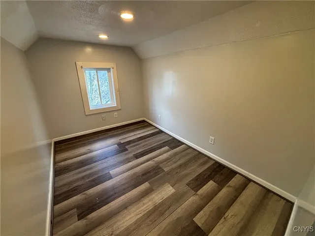 $179,900 | 144 Ruth Avenue, Syracuse, NY 13210