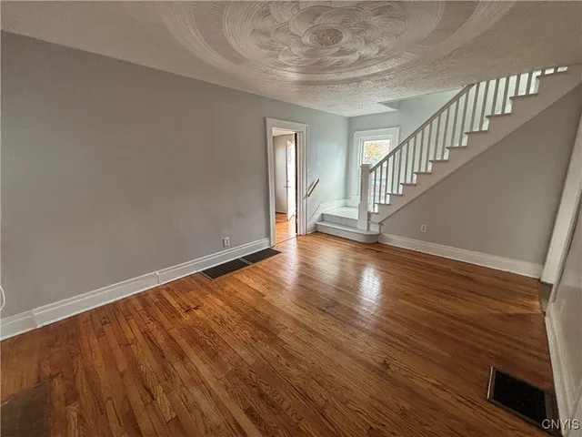 $179,900 | 144 Ruth Avenue, Syracuse, NY 13210