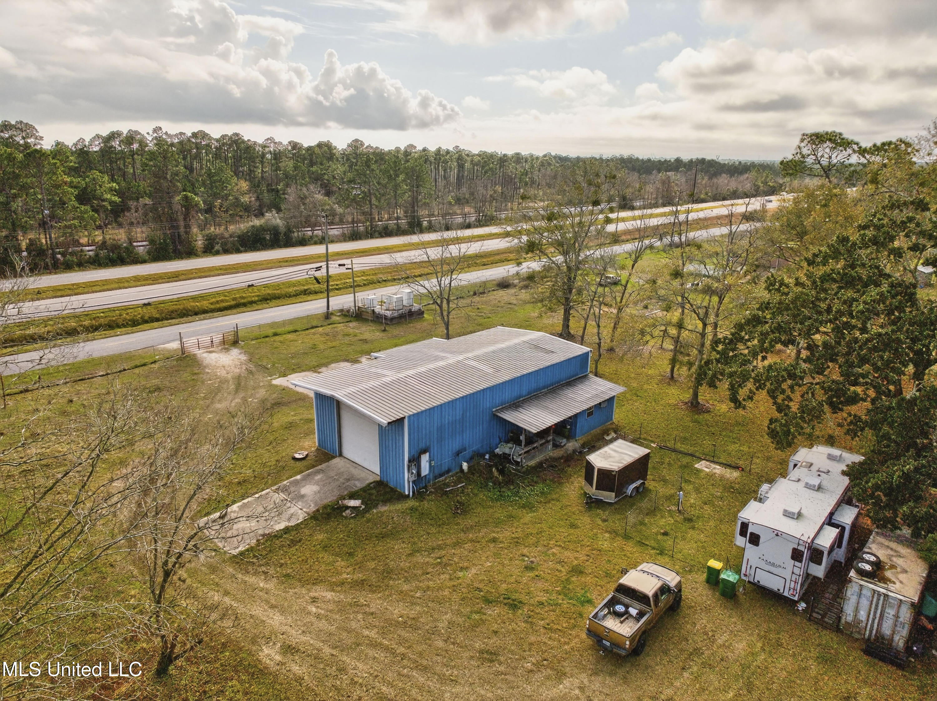 8735 Old Stage Road Moss Point, MS 39562 - Photo 13 of 16 8735OldStageRd-4