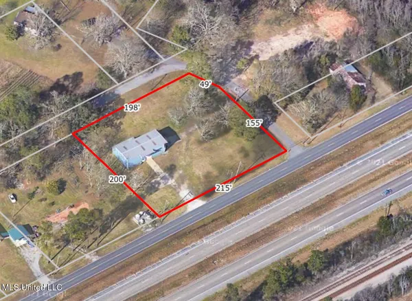 $249,000 | 8735 Old Stage Road, Moss Point, MS 39562