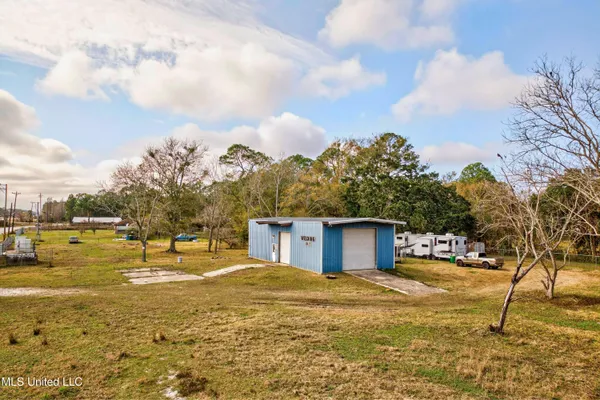 $249,000 | 8735 Old Stage Road, Moss Point, MS 39562