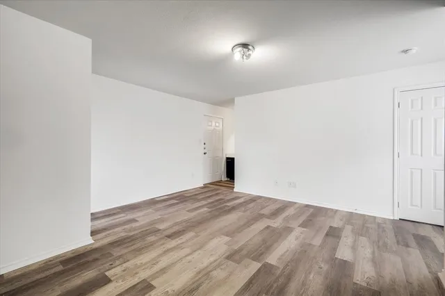 $85,555 | 9831 Walnut Street, Unit 212, Dallas, TX 75243