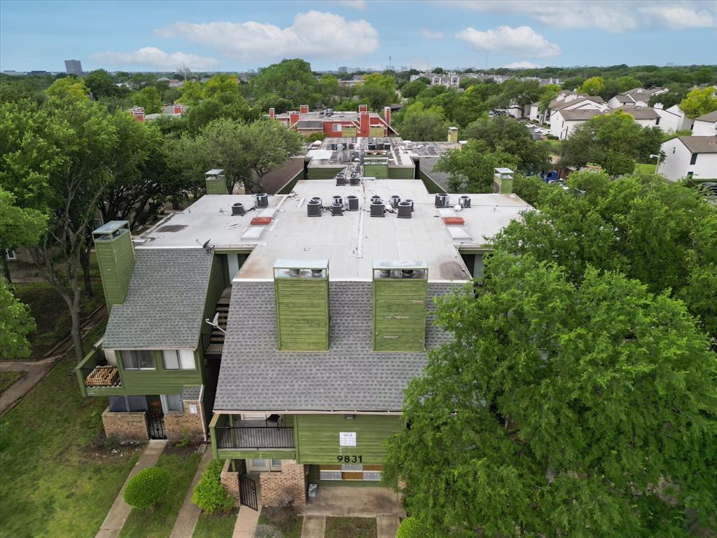 9831 Walnut Street, Unit 212 Dallas, TX 75243 - Photo 27 of 27 Birds eye view of property