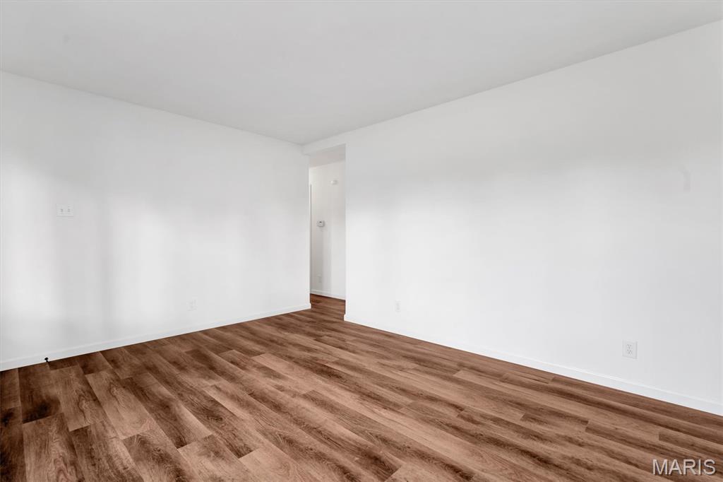 4436 Mattis Road St. Louis, MO 63128 - Photo 4 of 22 Gallery Image 4