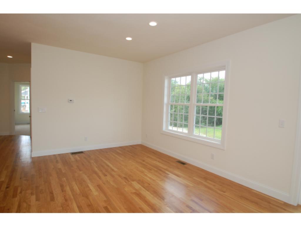 145 Windswept Road Manchester, NH 03109 - Photo 6 of 21