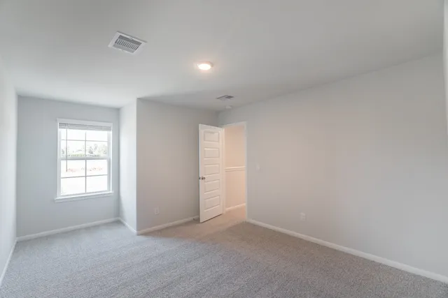 a view of empty room with window