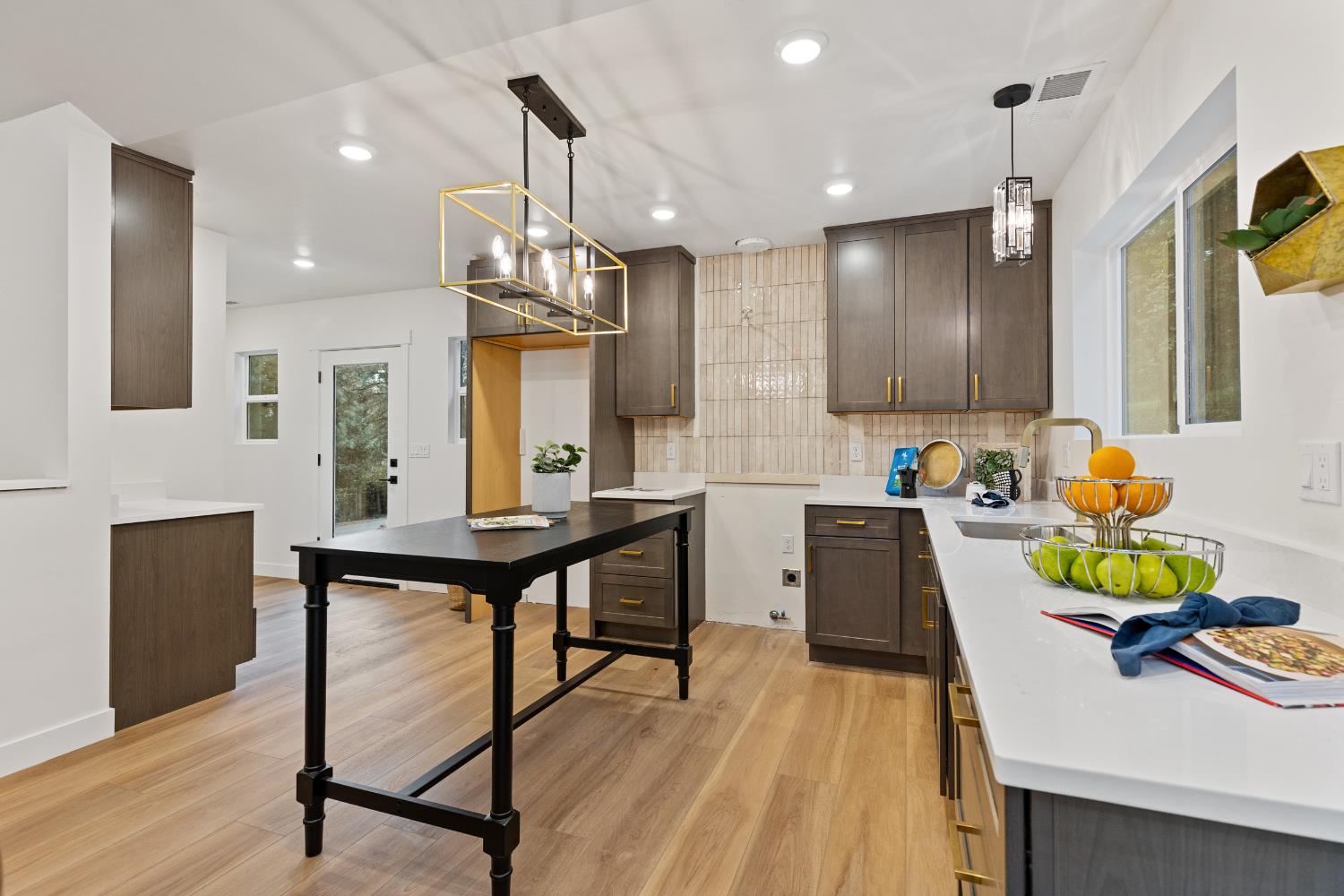 11000 Bubbling Wells Road Grass Valley, CA 95945 - Photo 5 of 43