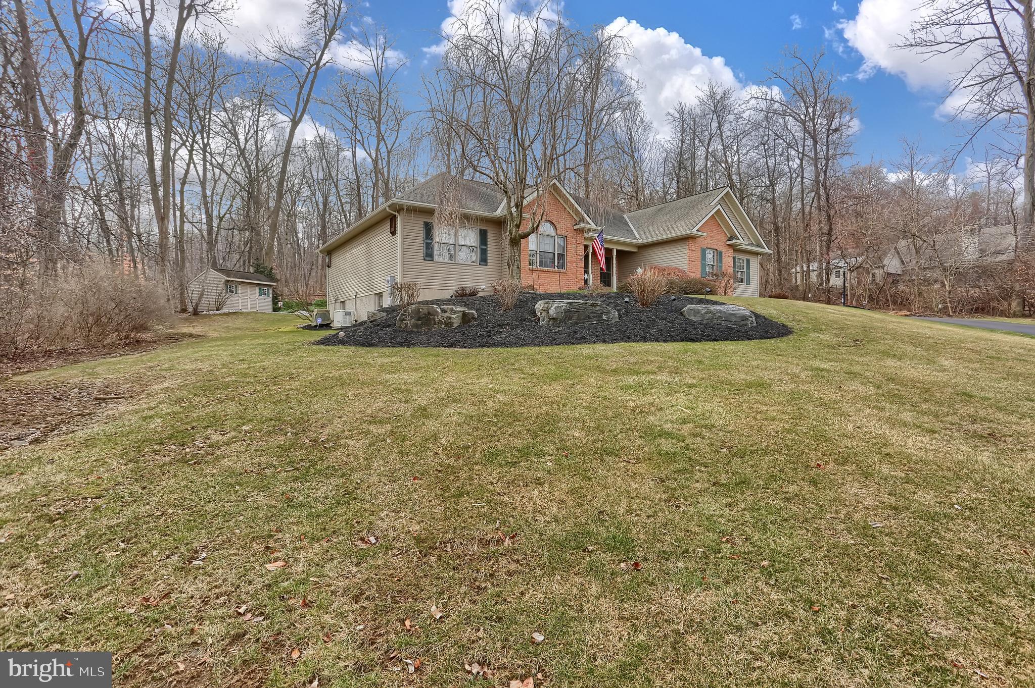 144 Rexmont Road Lebanon, PA 17042 - Photo 2 of 42 Side View