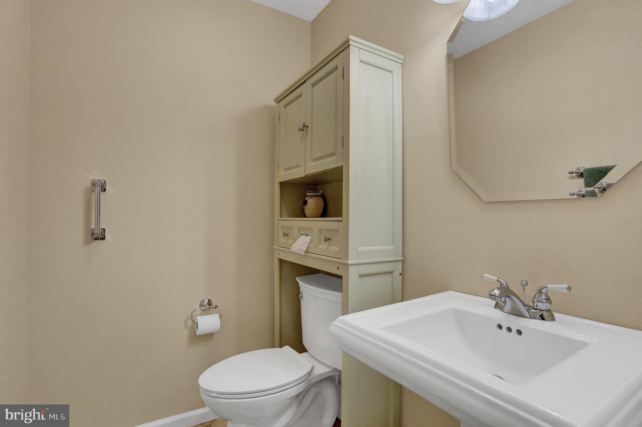 144 Rexmont Road Lebanon, PA 17042 - Photo 33 of 42 Powder Room
