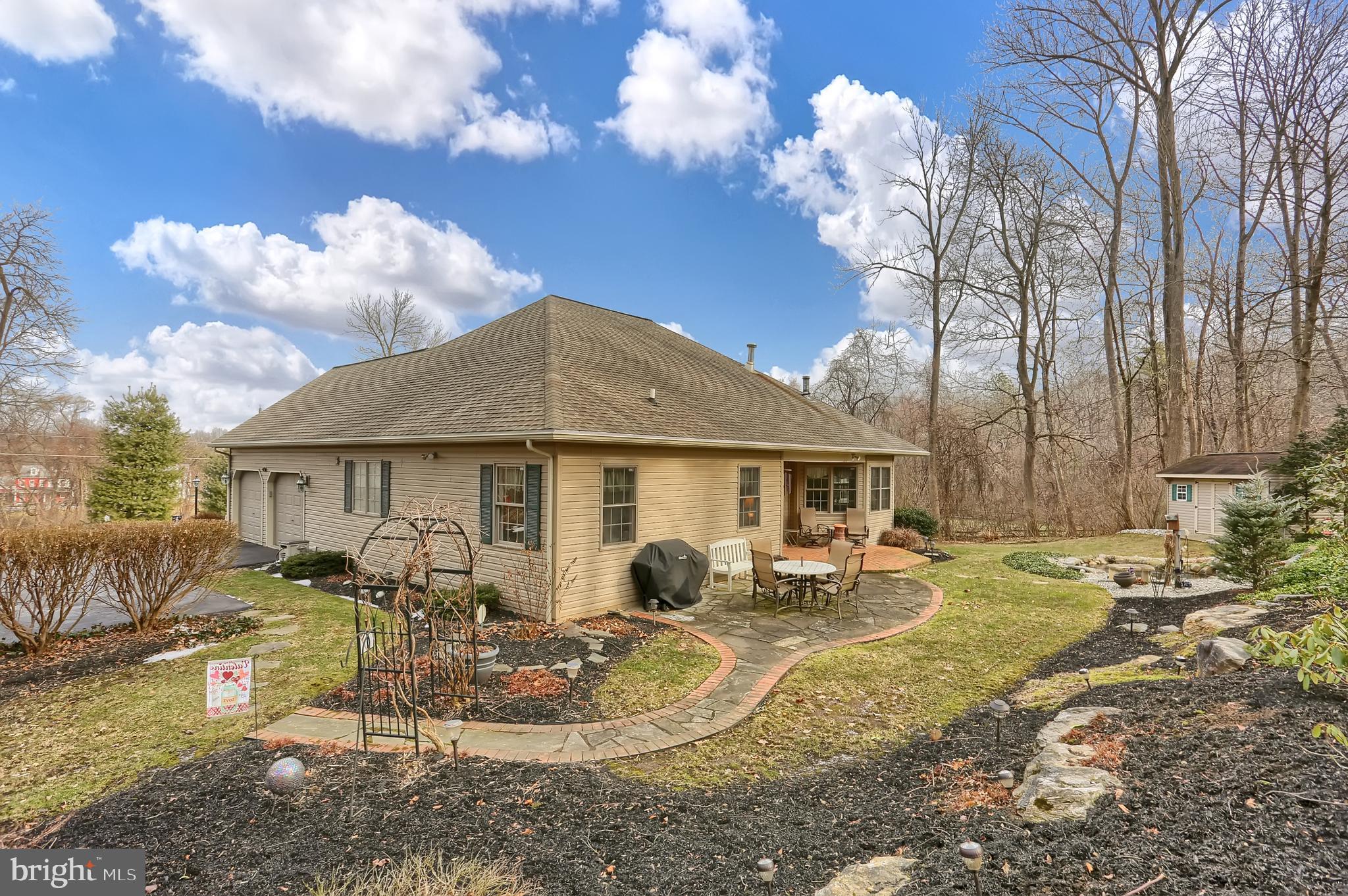 144 Rexmont Road Lebanon, PA 17042 - Photo 40 of 42 Rear Patio