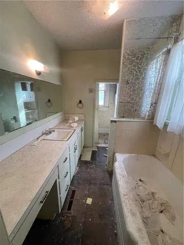 $15,000 | 2414 Stevens Avenue, Parsons, KS 67357