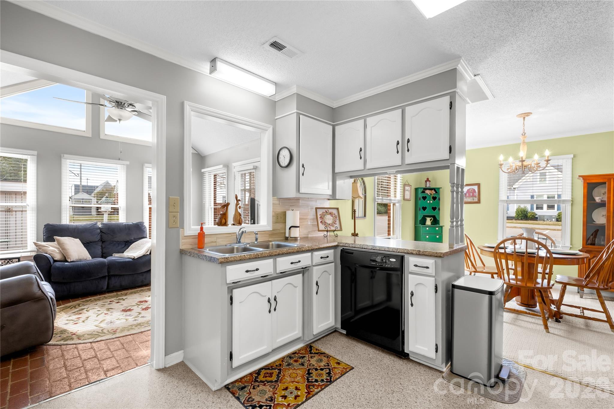 117 West Main Street Cherryville, NC 28021 - Photo 14 of 28