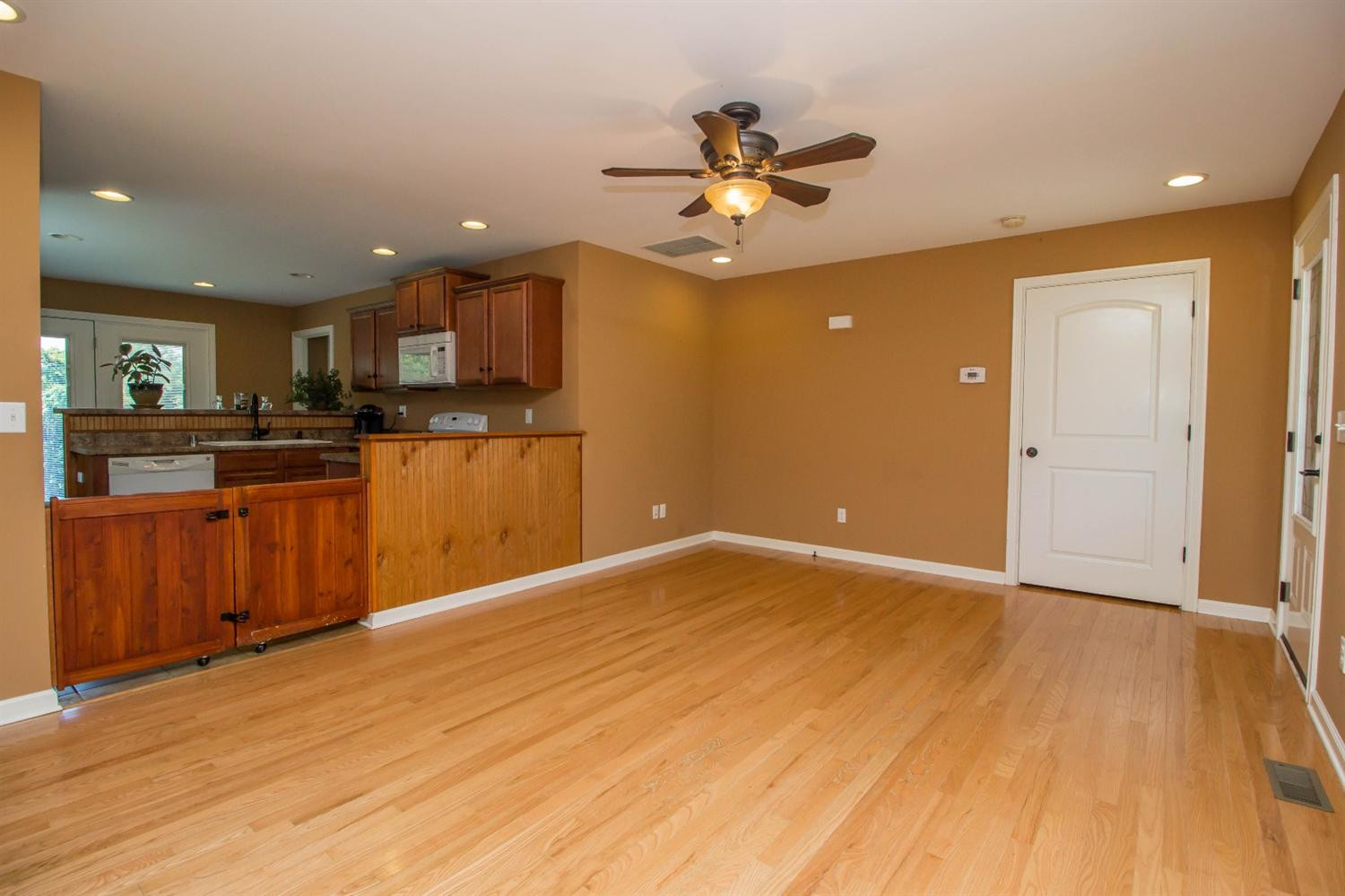 520 Walter Lakes Road Waco, KY 40385 - Photo 4 of 21 Photo 4