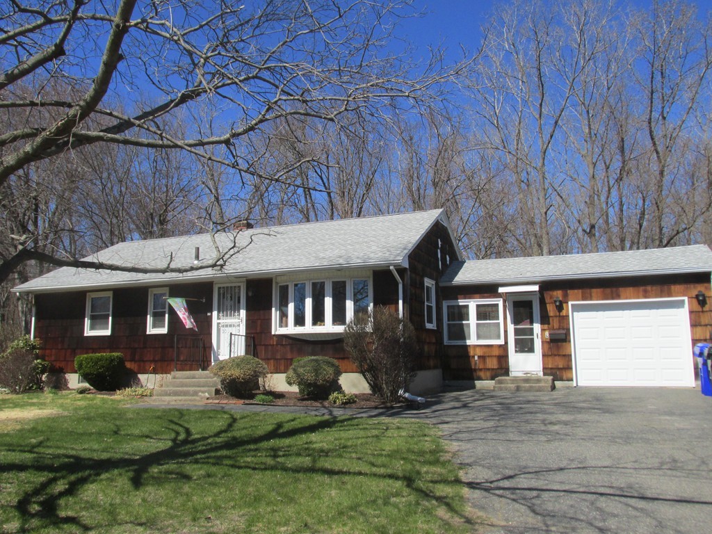 90 Mayher Street Springfield, MA 01104 - Photo 1 of 20 Gallery Image 1