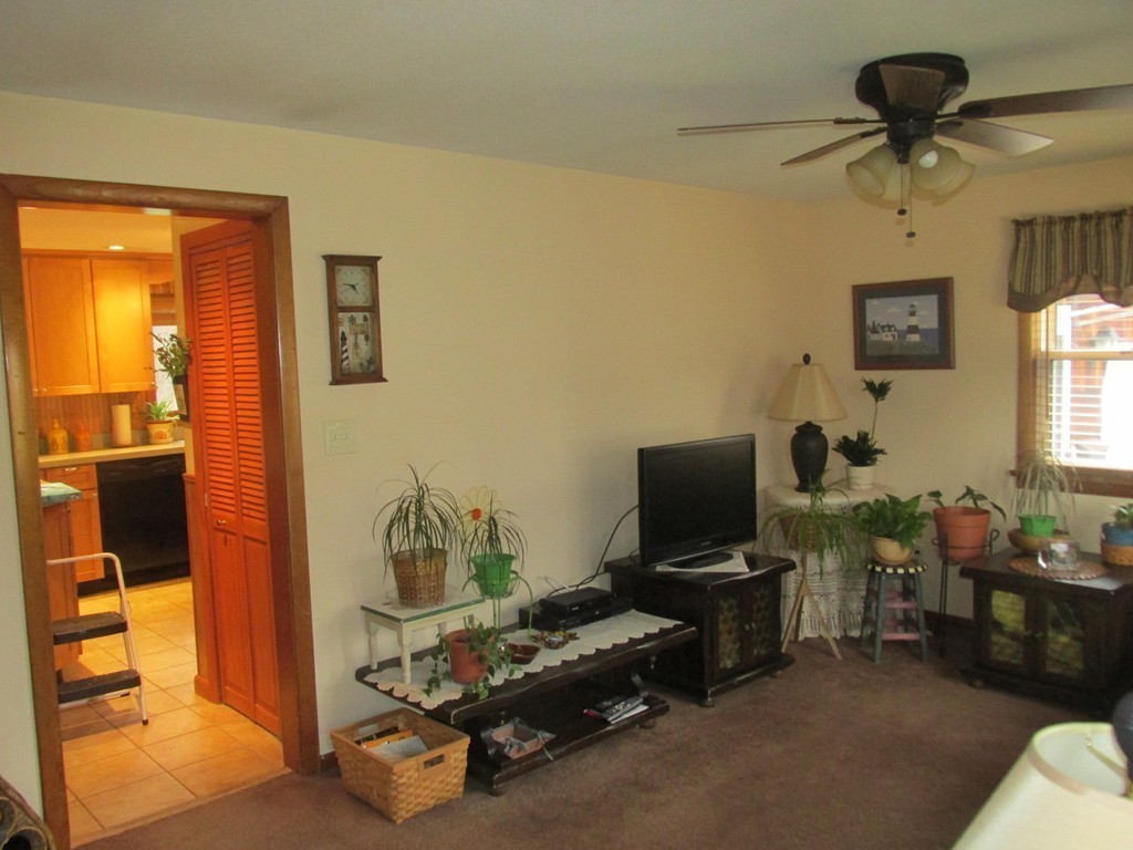 90 Mayher Street Springfield, MA 01104 - Photo 18 of 20 Gallery Image 18