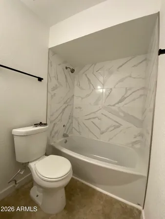 $2,300 | 2121 West Sequoia Drive, Phoenix, AZ 85027