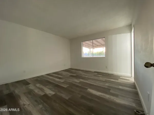 $2,300 | 2121 West Sequoia Drive, Phoenix, AZ 85027