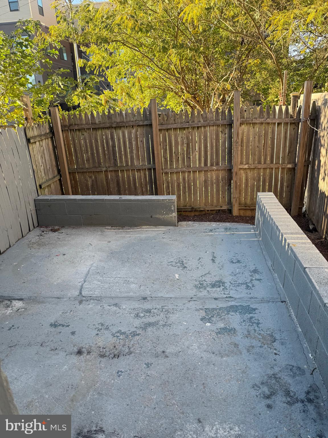 2856 Tulip Street Philadelphia, PA 19134 - Photo 6 of 13 a view of backyard with wooden fence