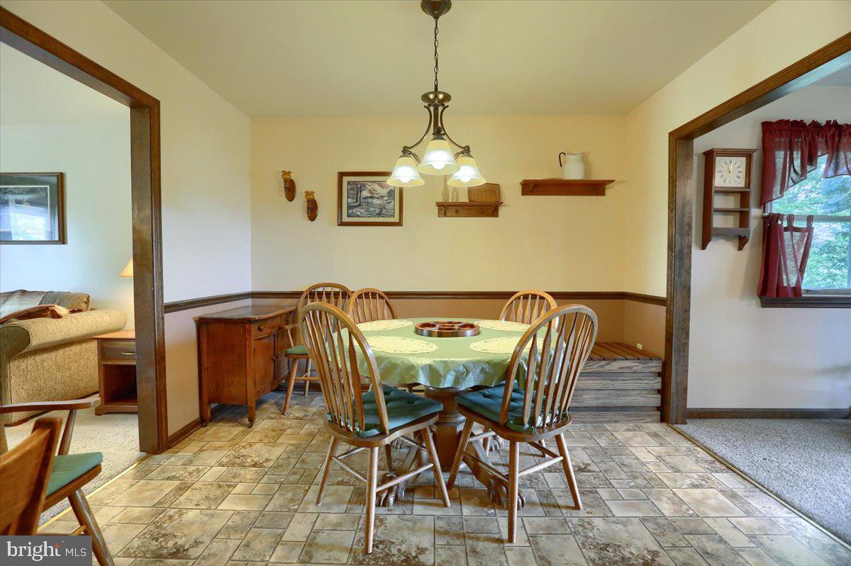 247 Rock Point Road Marietta, PA 17547 - Photo 11 of 31 Gallery Image 11