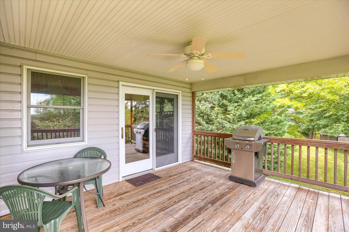 247 Rock Point Road Marietta, PA 17547 - Photo 26 of 31 Gallery Image 26