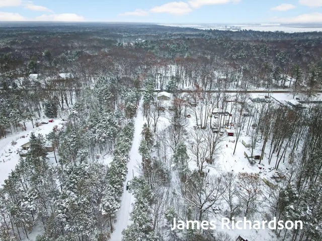 $319,900 | 11521 144th Avenue, West Olive, MI 49460