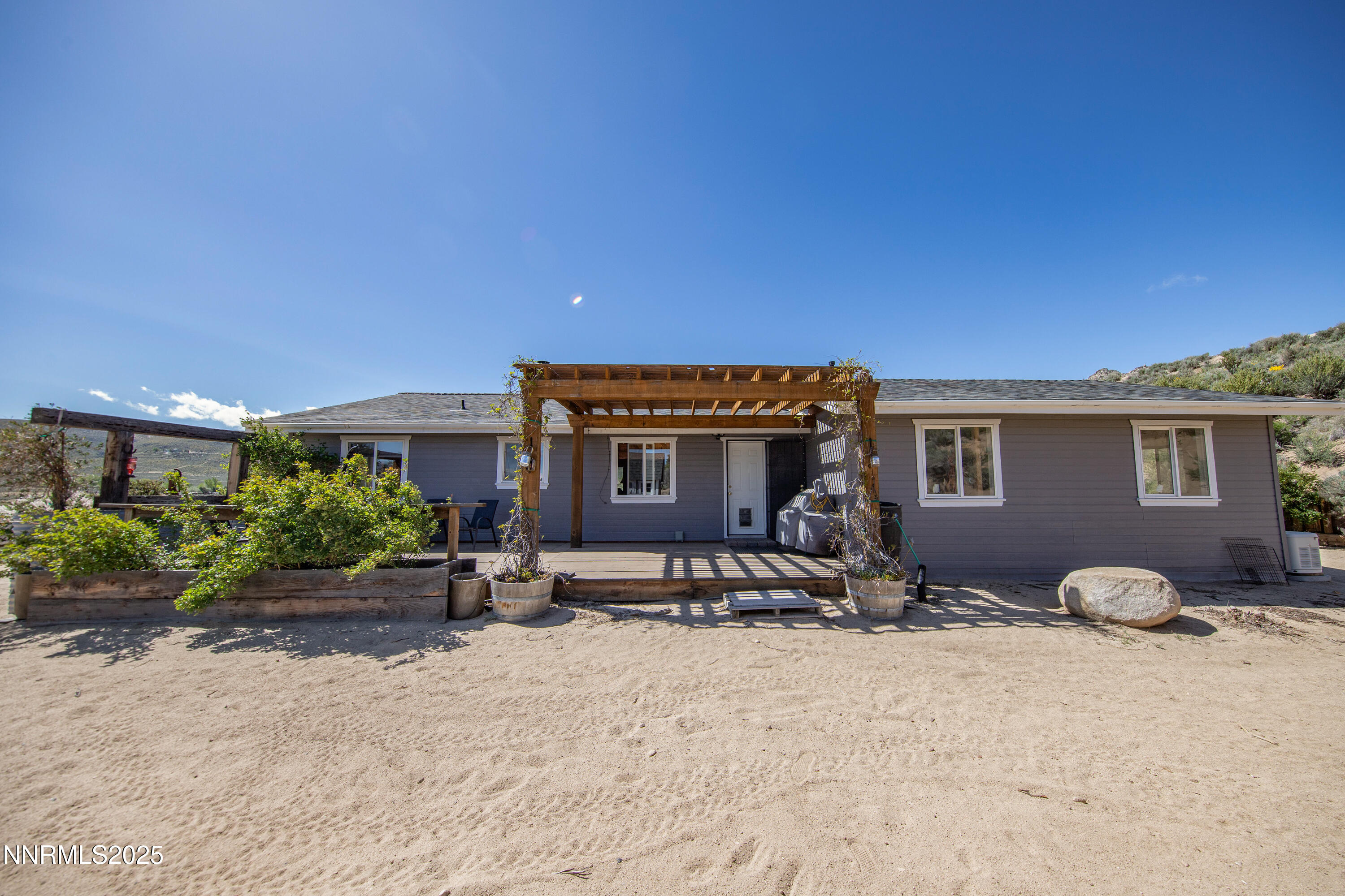 14865 North Red Rock Road Reno, NV 89508 - Photo 11 of 43 Backyard