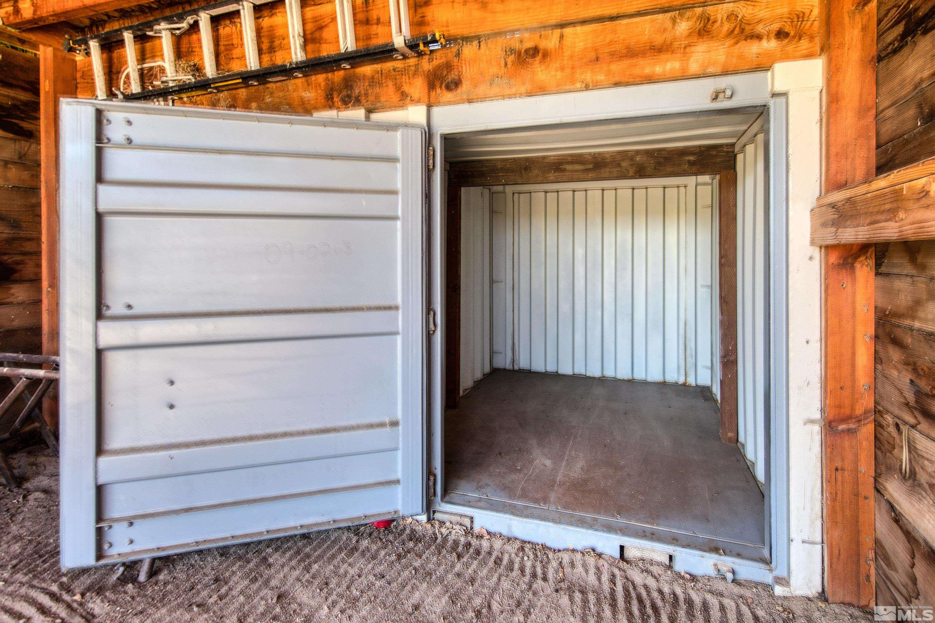 14865 North Red Rock Road Reno, NV 89508 - Photo 36 of 43 Storage Container
