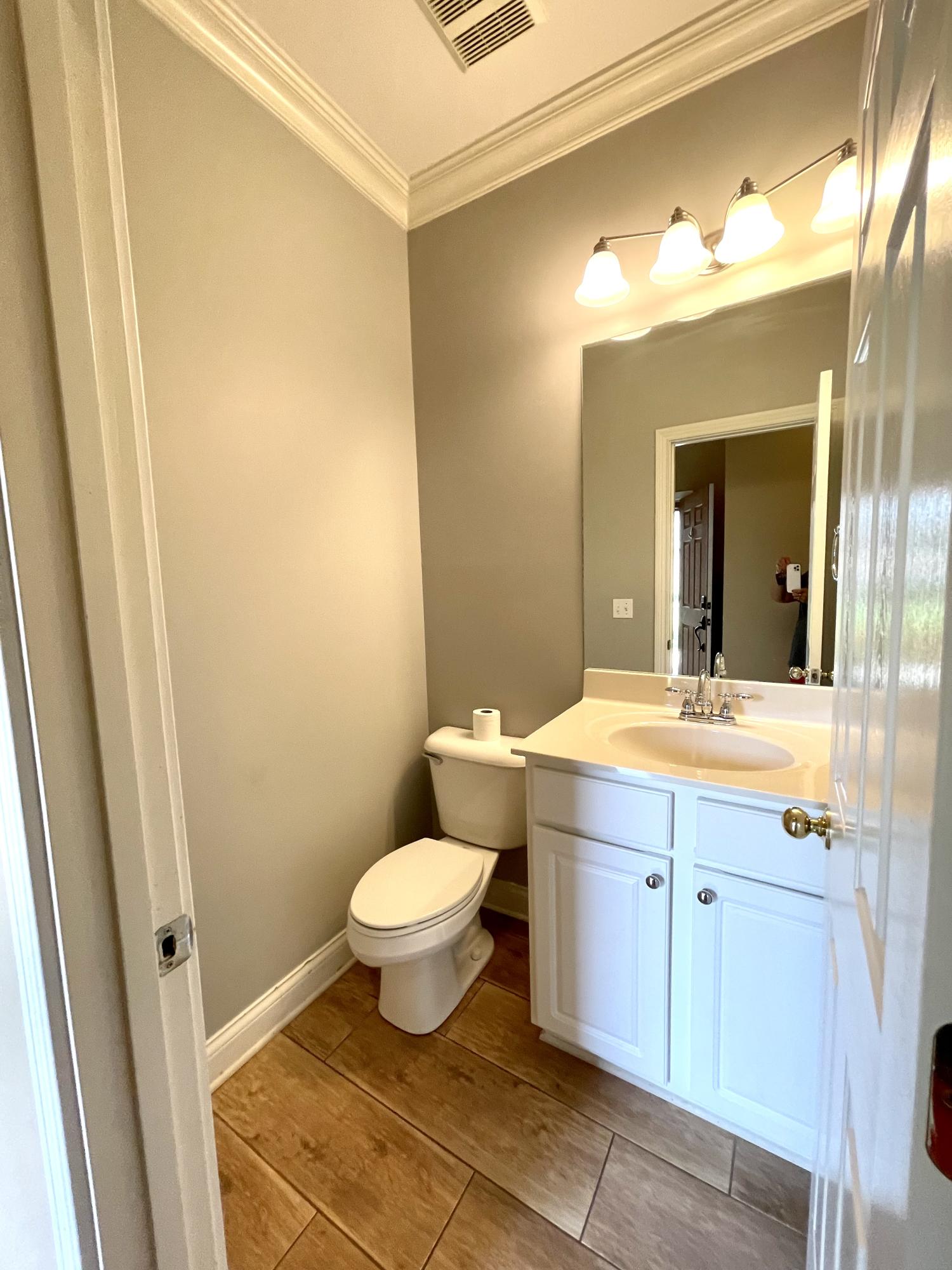 1004 Tanbark Road Lexington, KY 40515 - Photo 11 of 26 576A7DE8-B9D8-42C9-BAD9-CB0BBE94BDAA