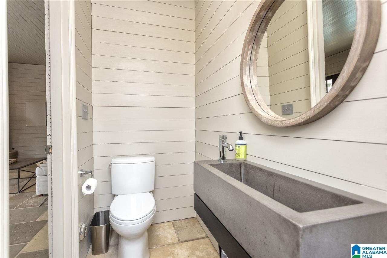 1758 Huntington Road Birmingham, AL 35209 - Photo 46 of 50
