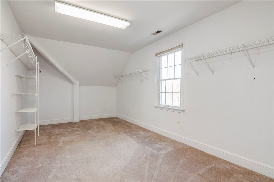 13 Links Passage Westerly, RI 02891 - Photo 17 of 24