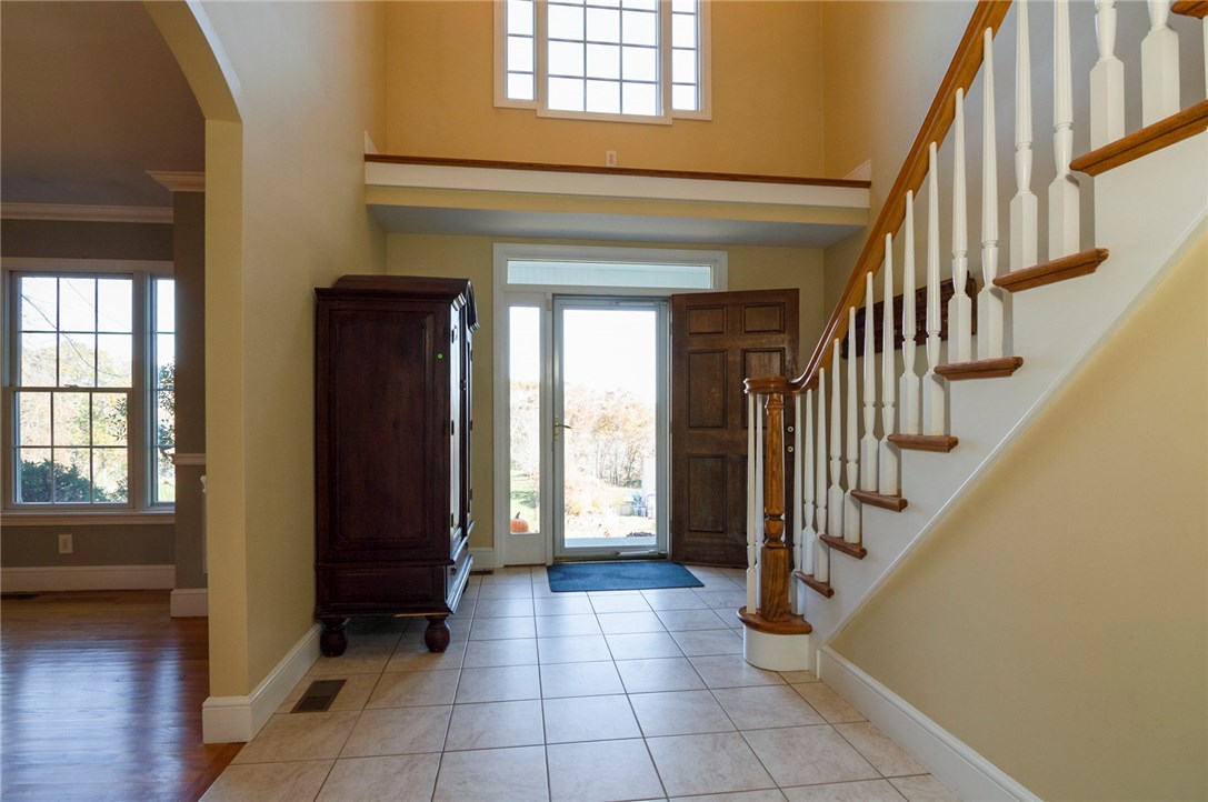 13 Links Passage Westerly, RI 02891 - Photo 4 of 24