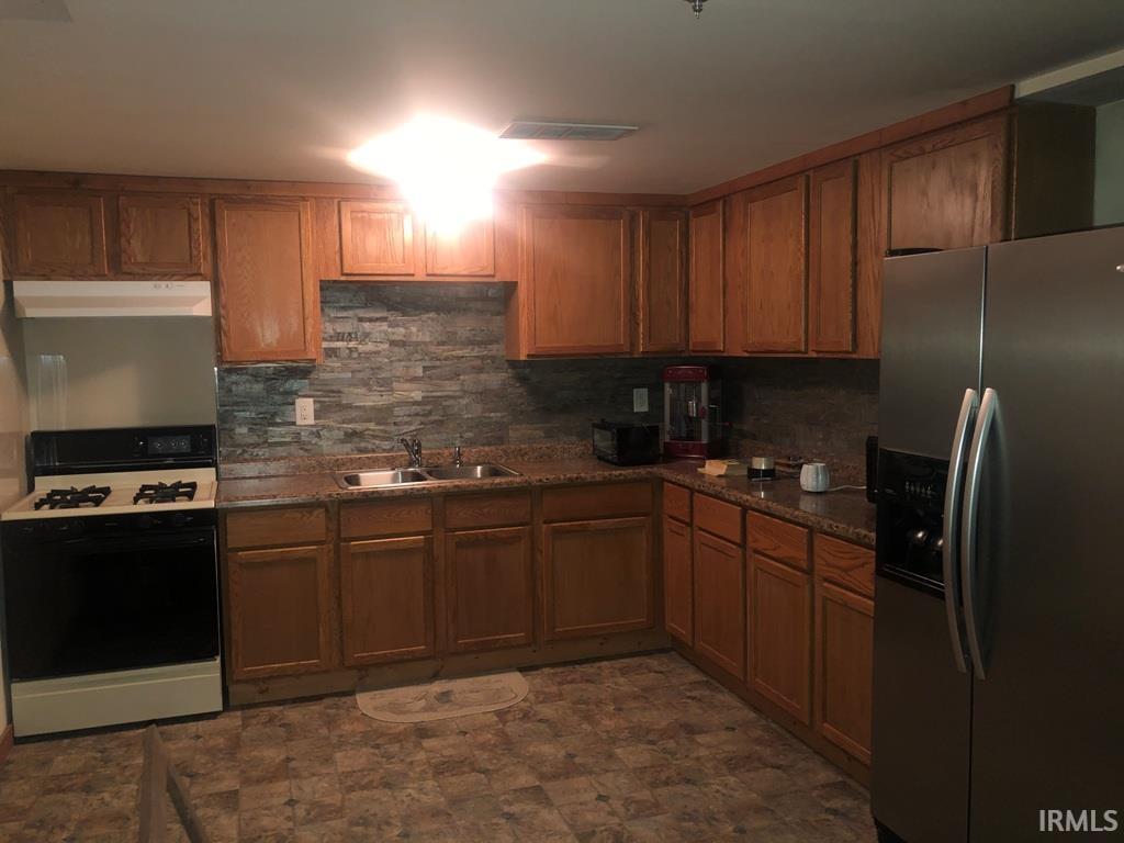 63699 Mulberry Road South Bend, IN 46614 - Photo 17 of 36 Gallery Image 17