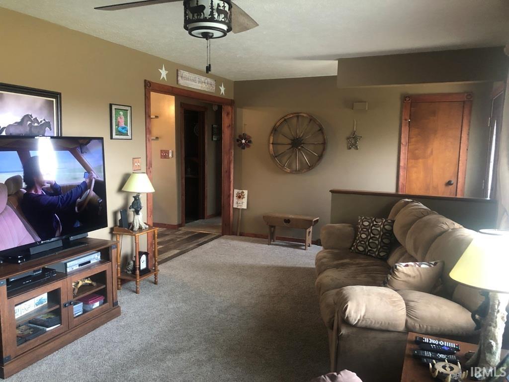 63699 Mulberry Road South Bend, IN 46614 - Photo 2 of 36 Gallery Image 2