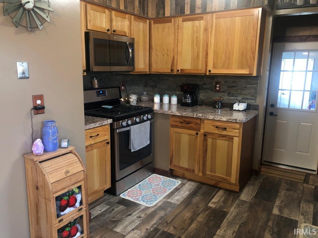 63699 Mulberry Road South Bend, IN 46614 - Photo 6 of 36 Gallery Image 6