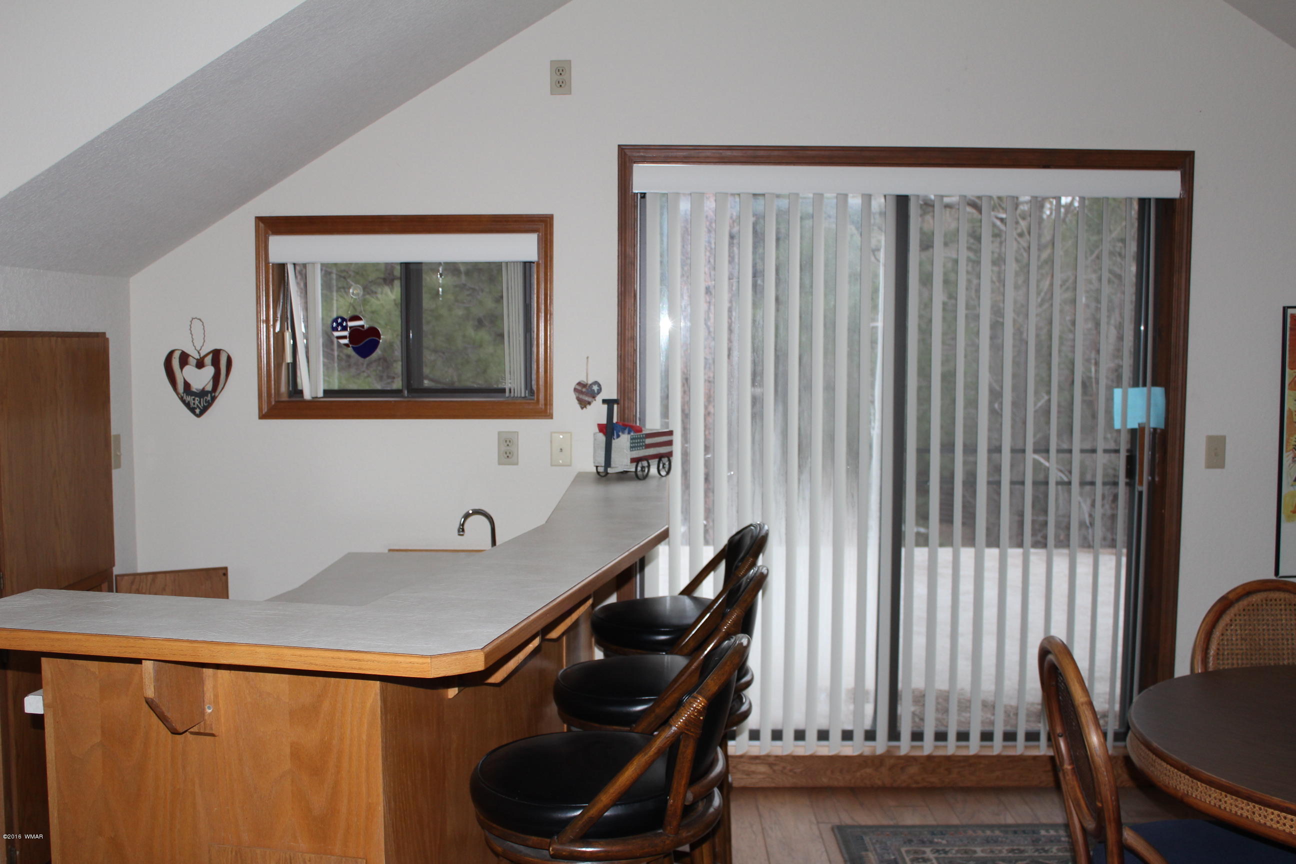 7004 Geronimo Road Pinetop, AZ 85935 - Photo 17 of 25 Gallery Image 17