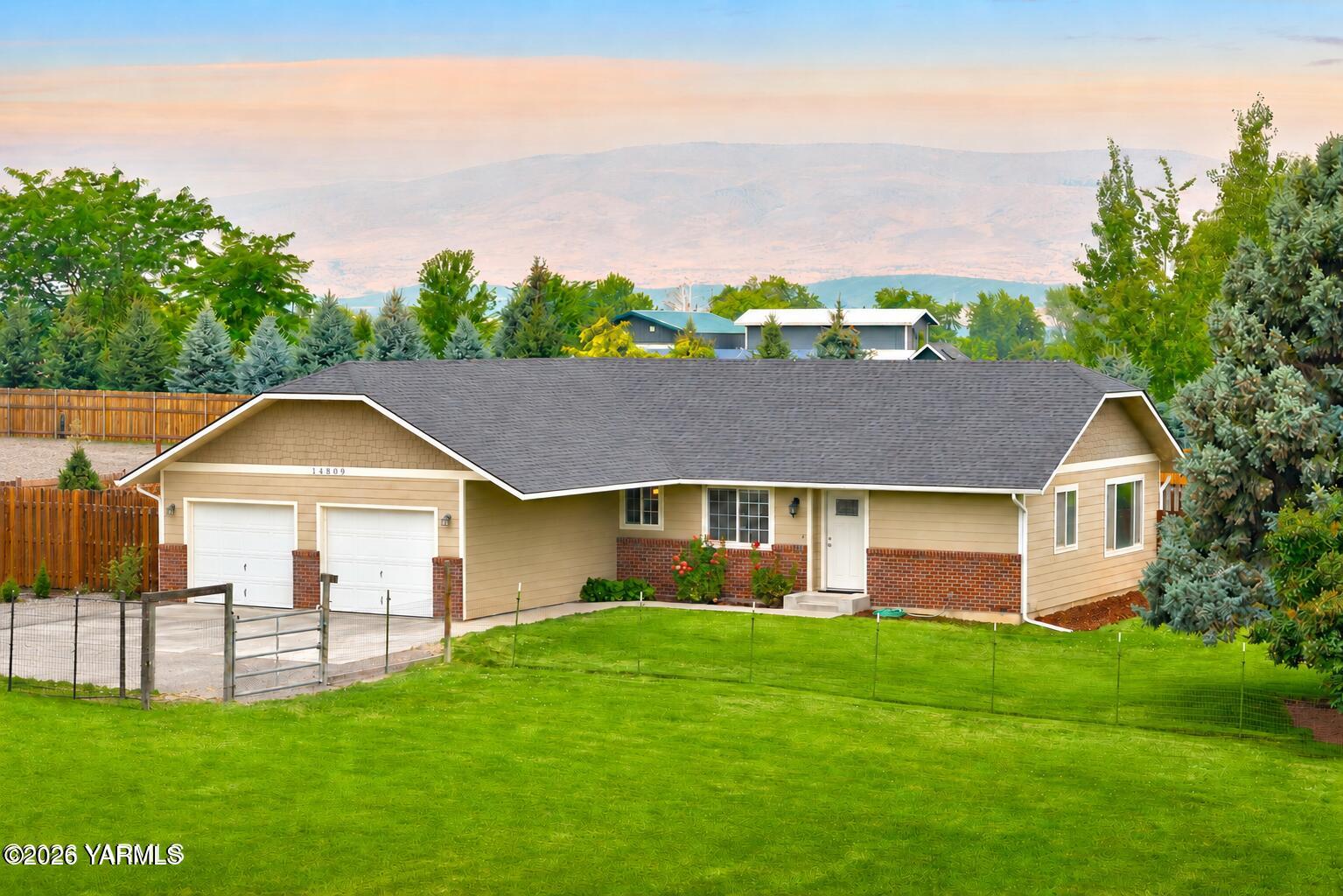 14809 Douglas Road Yakima, WA 98908 - Photo 1 of 25 ChatGPT Image Jul 30, 2026, 09_16_52 AM