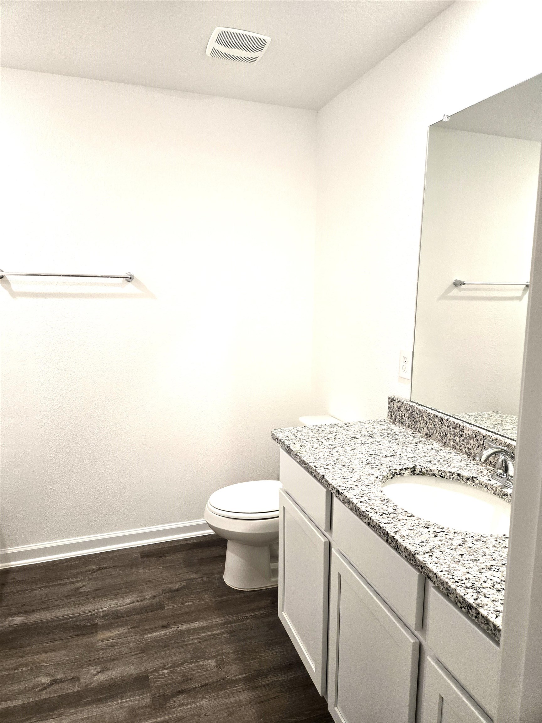24321 Ringneck Loop Elberta, AL 36530 - Photo 22 of 39 Bathroom