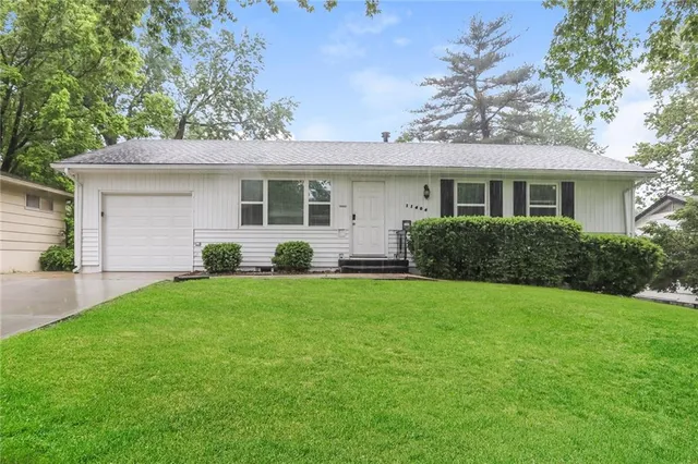 $1,520 | 11404 Norton Avenue, Kansas City, MO 64137