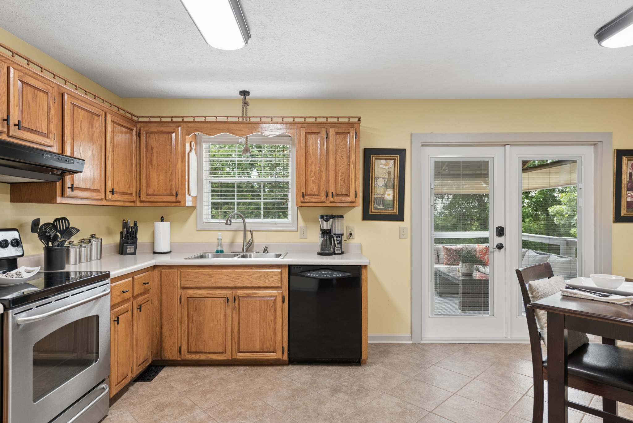 809 Hillside Drive Springfield, TN 37172 - Photo 11 of 37 Gallery Image 11